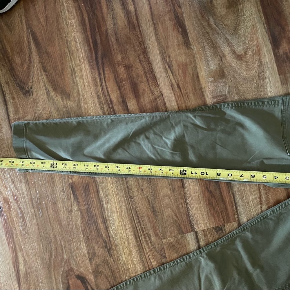 J. Crew Woman’s Olive Green Jeans, Waist Size 24 (Size 2) - Picture 5 of 7